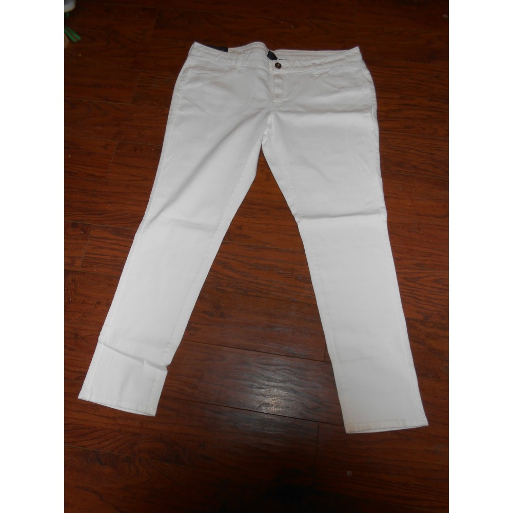 NEW White City Streets size 19 Denim SKINNY‎ Jeans Plain Straight leg Pants!!!